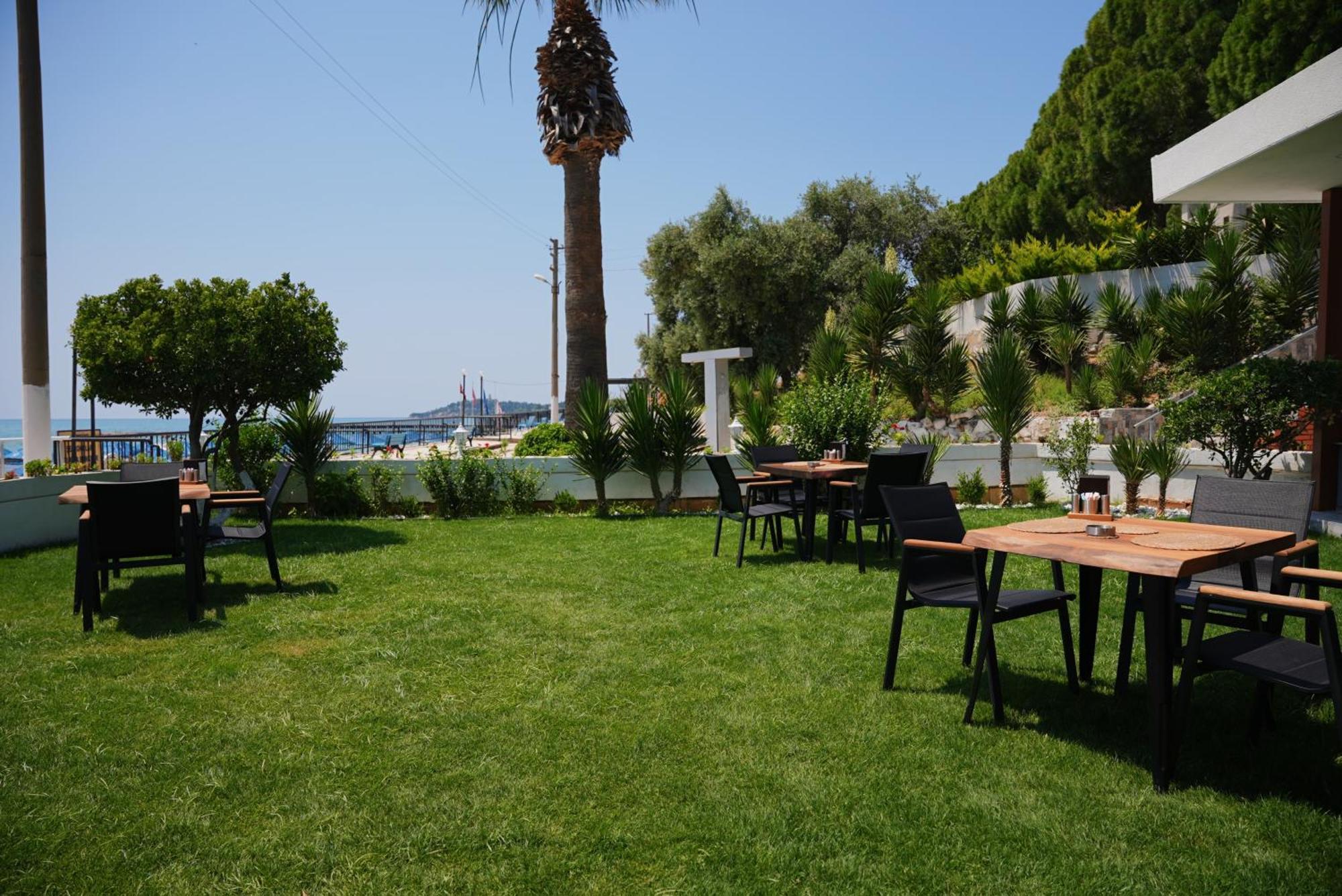 Villa Sevilla Kusadası Exterior foto
